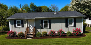 Newly renovated 3 bedroom 1 bath home . Located in Gastonia Gallery 1