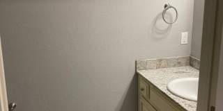 $150 AMAZON GIFT CARD WITH SIGNED LEASE!! 3B/3.5B PRE-LEASING FOR AUG 10 MOVE-IN!! Gallery 6