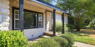 Charming 3 Bed • 2 Bath Home With Bonus Room in Denison Charming 3 Bed • 2 Bath Home With Bonus Room in Denison Gallery 1