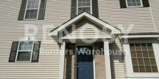 4BD/3.5BA Townhome in Apple Valley Available Now! Gallery 1