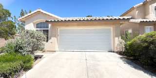 Nice corner lot single story house Nice corner lot single story house Gallery 1