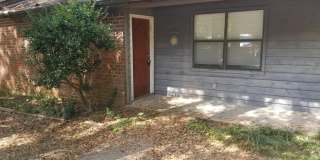 1060 Sourwood Court Gallery 1