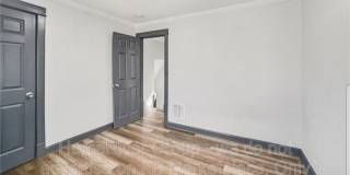 5243 Lyon Ave Gallery 12