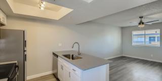 Rise Midtown Apartments Gallery 10