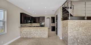 Great Pool Home with excellent lake View in Heron Bay, Parkland Gallery 11