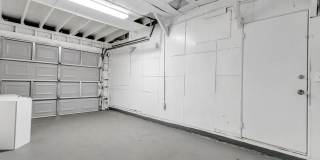 Large 3bdrm/2bath Home with garage & carport ** Lots of room** $2200.00** Gallery 12