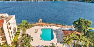 109 Lake Emerald Dr Gallery 38