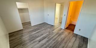 2036 Crawford St Unit C Gallery 12