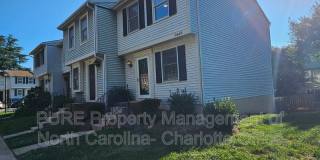 9445 Lexington Cir Gallery 22