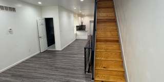 137 N Lindenwood St Gallery 1