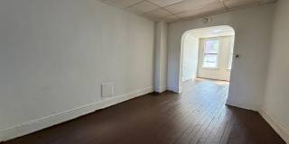 347 E KING Street Gallery 10