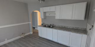 3377-3379 North Palmer Street - Lower Gallery 5