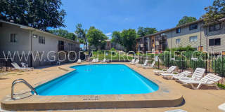 Summer Leasing Special: Lease this home for $995/month 2 Bed, 2 Bath Condo with Pool Access in Clive Gallery 18
