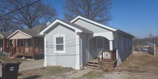 Single Family House with finished basement, garage, and backyard! Gallery 1