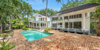5600 Oakwood Ln Gallery 1