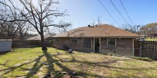 Charming Newly Remodeled Rental Home in a Quiet Neighborhood Gallery 35