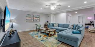 532 N Palmway Gallery 22