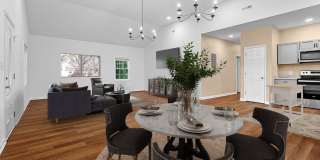 4Bd/ 2Bath Ranch Style home mins from Downtown Burlington 4Bd/ 2Bath Ranch Style home mins from Downtown Burlington Gallery 6