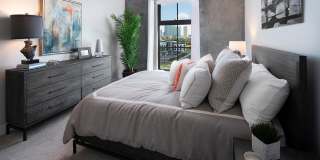 The Pearl Gallery 16