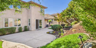 Solar Home Spacious 5-Bedroom in Blackstone with Resort Style Amenities Gallery 11