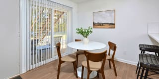 Enclave at North Point Apartment Homes Gallery 10