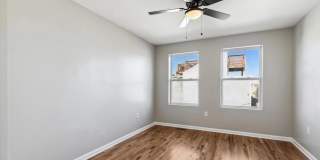 1534 S CHARLES Street Gallery 29