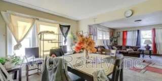 2646 Dupont Avenue North - 2 Gallery 1