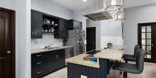 1709 Yellow Stone Street Gallery 6