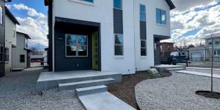 105 Park Ave Gallery 1