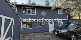 Mountain Retreat in the Heart of Evergreen Gallery 1