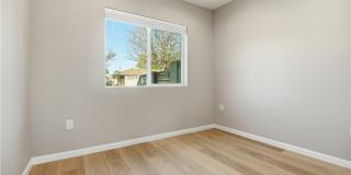 940 N Naomi Gallery 8