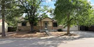Sunlit Aurora Ranch Near Quincy Reservoir with Fully Finished Basement Gallery 1