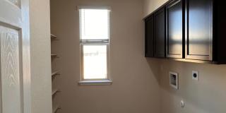 Spacious 5-Bedroom Harker Heights Home with 3 Living Areas & 3-Car Garage Gallery 27