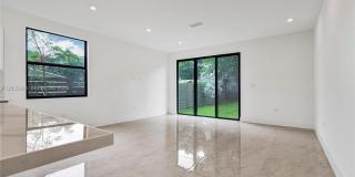 2887 SW 33rd Ave Gallery 27