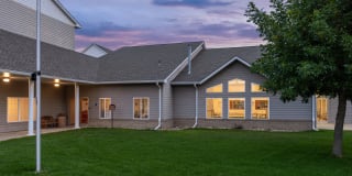 Platinum Valley Apartments Gallery 31