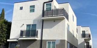 2855 1/2 Cincinnati Room 3 Gallery 1