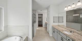 Stunning 4BR Home with 3-Car Garage in Turning Stone - Realtor Commission: $750 Gallery 25