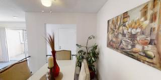 Large Studio Condo/ Perfect Location Gallery 1