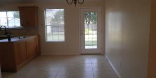 Nice 3 bedroom, 2 bath, 2 car garage in Noble Nice 3 bedroom, 2 bath, 2 car garage in Noble Gallery 4