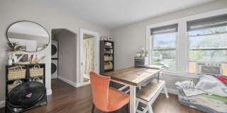 383 Davis Street Gallery 5