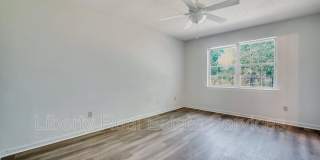 1501 Woodcrest Cir Gallery 10