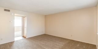 Raintree Apartments Gallery 23