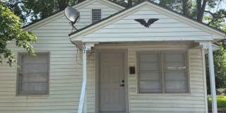 Coming Soon! Newly Renovated 2 Bedroom 1 Bath Home in Wilson Gallery 1