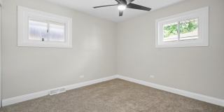 5206 State Road Gallery 10