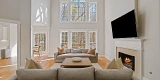 3627 Chestnut Drive Gallery 1