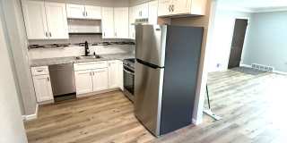 3640 Douglas Road, Apt 2 Gallery 1