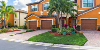 Beautiful Two story townhome 3-bedroom, 2.5-bathroom in south Fort Myers Gallery 1