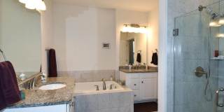 4-Level Furnished townhome! Gallery 22