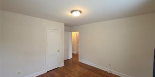 356 Melbourne Court Gallery 23