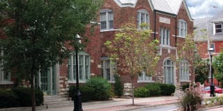 Quality Hill Apartments Gallery 4